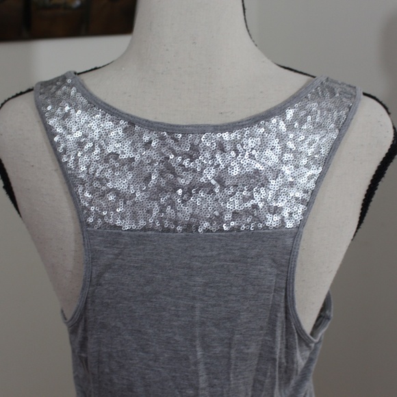 3 Old Navy, Sequins Tank Tops - Picture 3 of 11